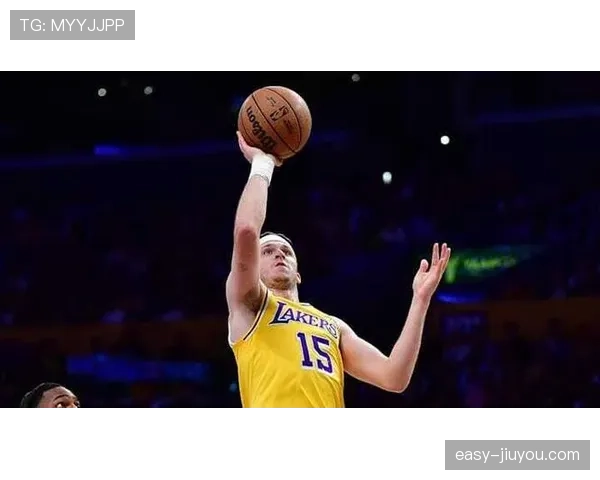 奥斯汀·里夫斯突破提升湖人关键时刻得分效率明显